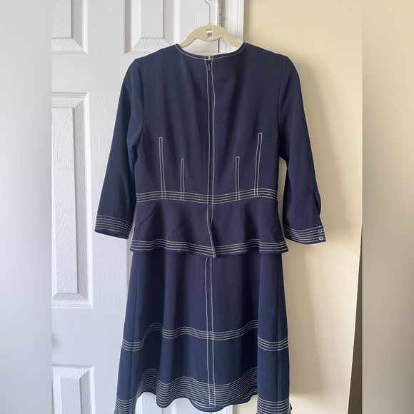 Banana Republic navy blue dress, size 6 - Picture 5 of 5